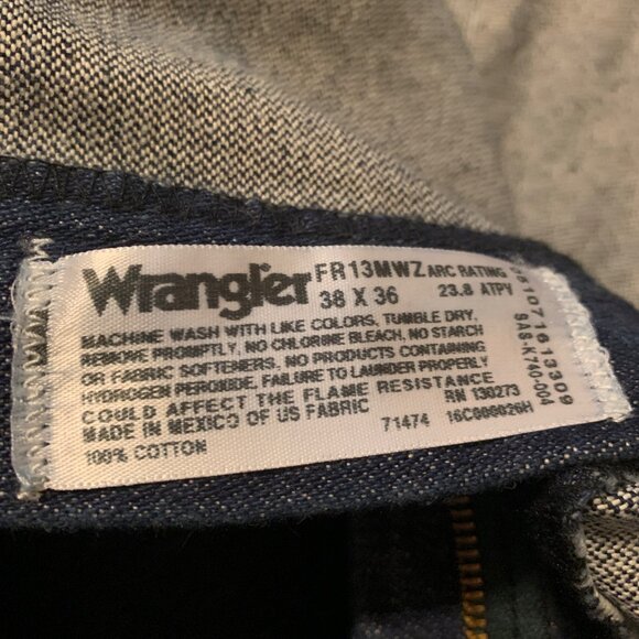 Wrangler Mens Flame Resistant Blue Jeans Relaxed Fit Sz 38x36 FR13MWZ HRC2/2112 - Picture 11 of 14